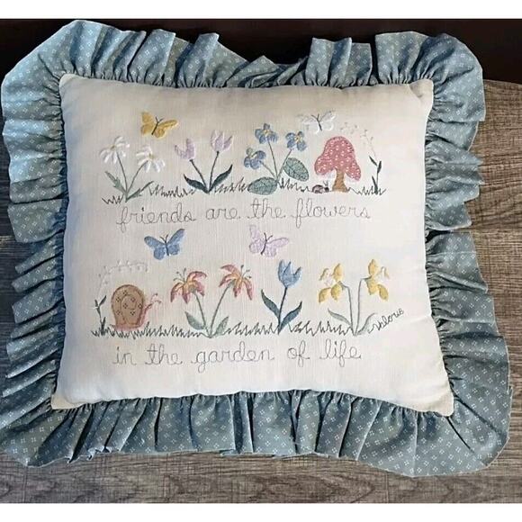 Needlepoint Cross-stitch Throw Pillow Vintage Friends Flowers Mushroom Floral - Picture 1 of 8
